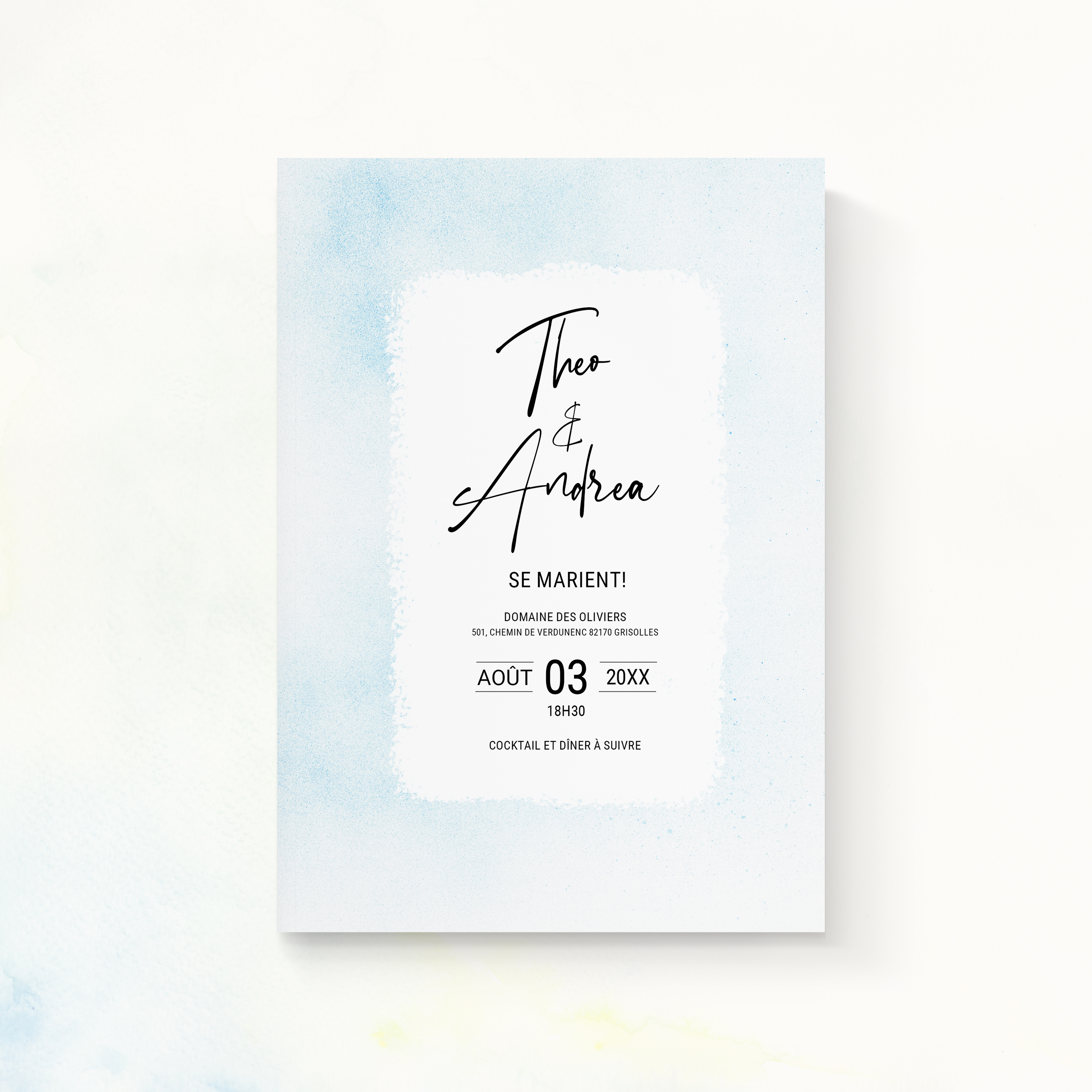Aqua-Blue - Cette invitation met en valeur une dominante chromatique affirmée, adoucie par des alignements nets et une typographie claire. Nos créateurs ont imaginé une esthétique premium qui laisse l’élégance s’exprimer avec retenue. Nous prenons en charge la personnalisation complète : vous nous confiez votre texte, nous l’intégrons avec soin, ajustons les couleurs et ajoutons un logo discret. 100% digitale, elle atteint vos invités instantanément. Chaque paramètre – cadence, marges, échelle – a été pensé pour garantir fluidité et raffinement. Une correspondance contemporaine, fiable et posée.