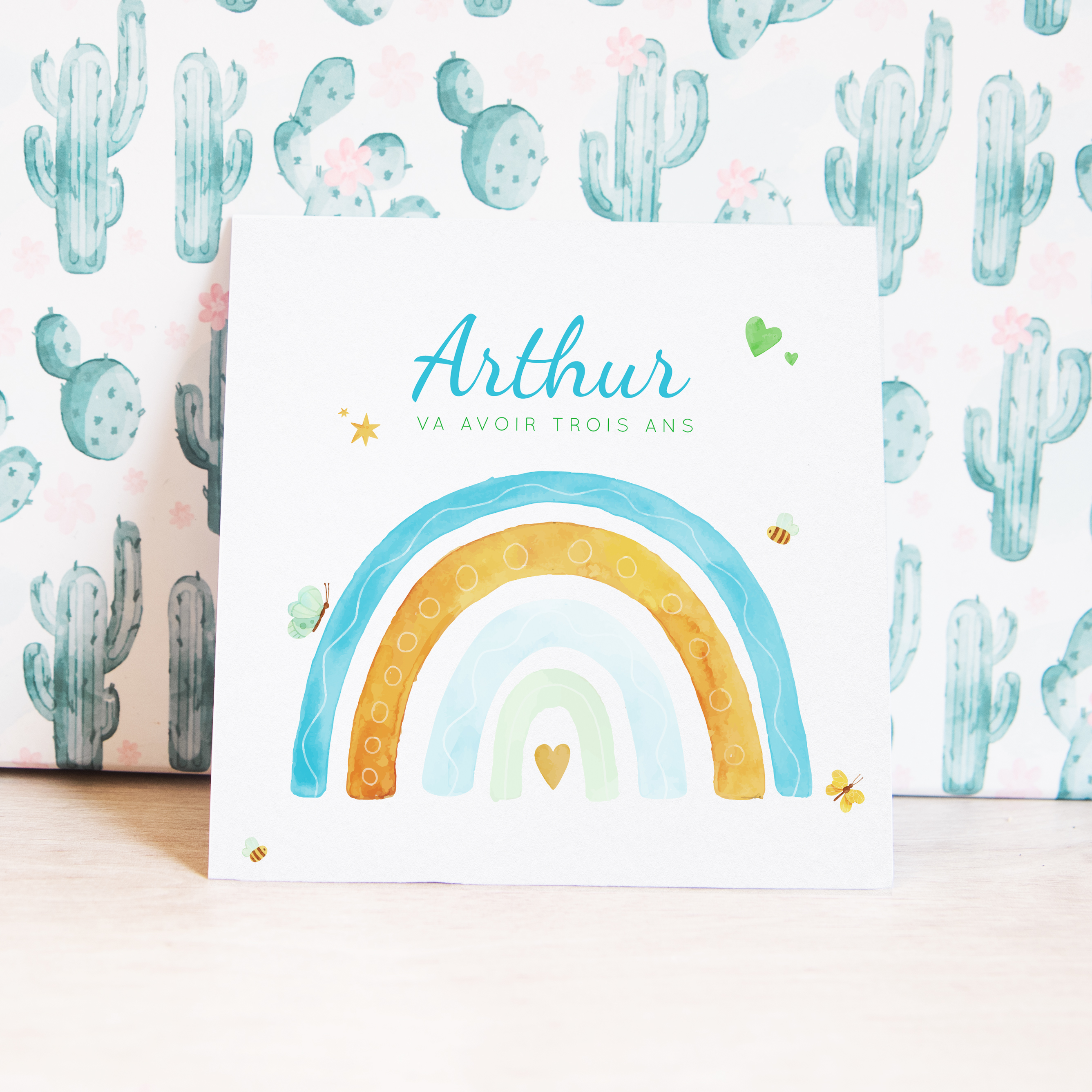 Rainbow - Ici, la composition fait dialoguer aplats colorés et tracés subtils pour une présence à la fois douce et assurée. La couleur principale, choisie pour sa clarté, soutient le message sans l’écraser. Nos créateurs ont imaginé une invitation sobre où la typographie respire, où chaque élément trouve sa place. Nous gérons votre personnalisation de bout en bout : intégration du texte, harmonisation des teintes, ajout d’un logo si souhaité. En format exclusivement numérique, l’envoi est immédiat et soigné. Le parti pris esthétique privilégie la nuance et la mesure, afin d’offrir une lecture limpide et un impact net. Une invitation contemporaine, précise et élégante, pensée pour magnifier vos annonces.