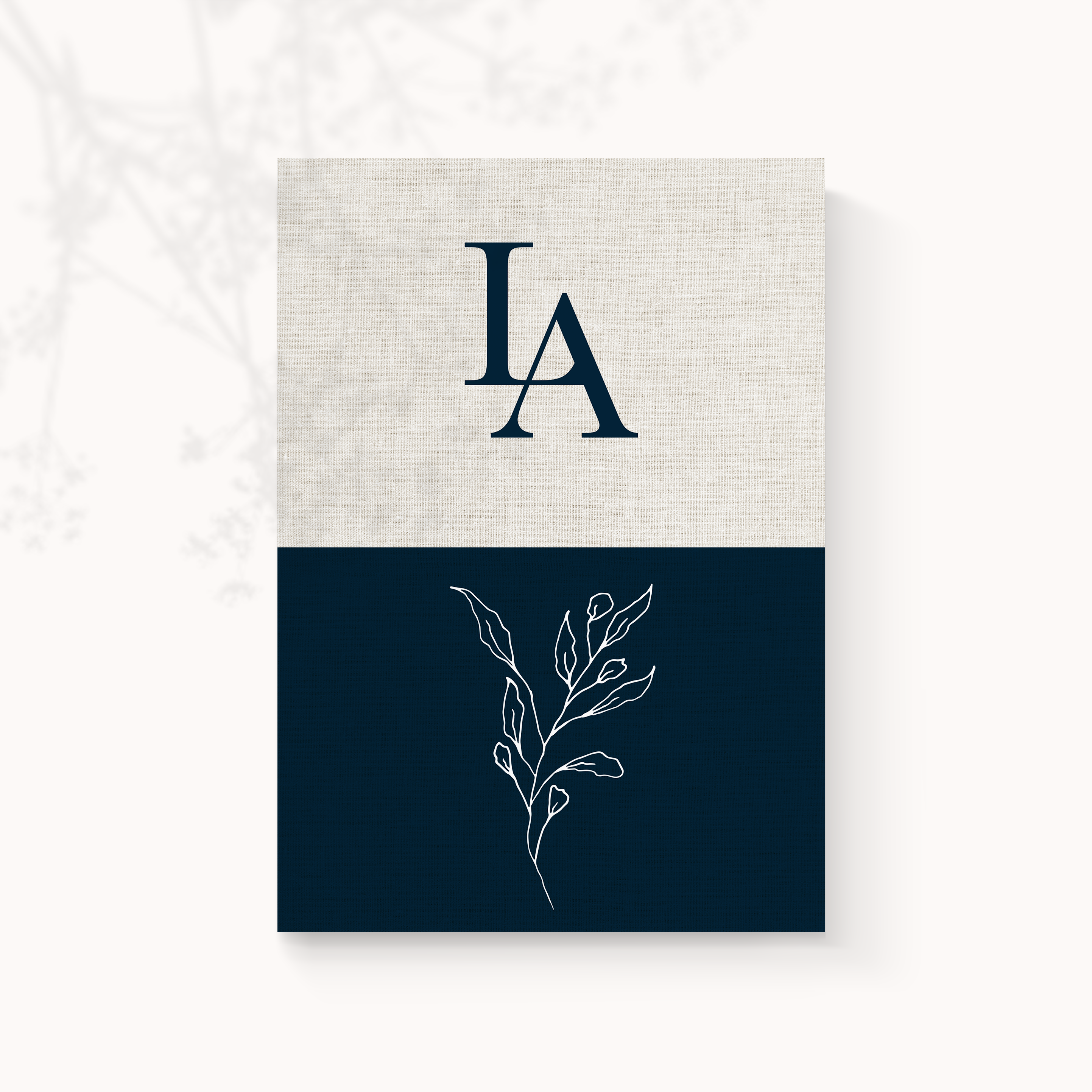 Lin Bleu - Le modèle met en scène une géométrie douce, rythmée par une couleur dominante choisie pour sa clarté expressive. Les formes épurées soulignent la force tranquille du message et laissent la typographie respirer. Conçu par nos créateurs, ce design privilégie la cohérence graphique et la tenue des détails. Nous réalisons votre personnalisation complète : intégration du texte, ajustement des teintes, ajout d’un logo discret si besoin. Entièrement digitale, l’invitation est transmise instantanément à vos invités. Le résultat assume une modernité durable, sans artifice, pour que vos mots demeurent au premier plan. Une correspondance élégante et fiable, idéale pour marquer une date, partager une annonce ou convier avec tact.