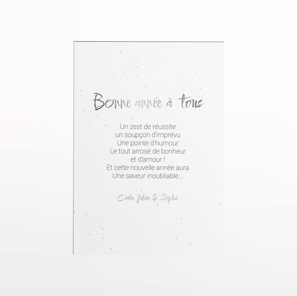 Silver Year - Cette invitation a été pensée comme une scène minimaliste où la couleur dominante se déploie avec délicatesse. La composition privilégie les formes simples et les contrastes mesurés, afin que vos mots conservent toute leur force. Réalisée par nos illustrateurs, elle propose une esthétique contemporaine et sobre, adaptée à vos annonces les plus importantes. Vous nous confiez votre texte ; nous l’intégrons avec soin, en ajustant la palette et en ajoutant un logo discret si nécessaire. Diffusée exclusivement au format numérique, elle parvient immédiatement à vos destinataires. Chaque détail a été pensé pour préserver la lisibilité et l’élégance, afin de transformer un simple message en une attention précieuse. Une correspondance moderne qui conjugue justesse et raffinement.