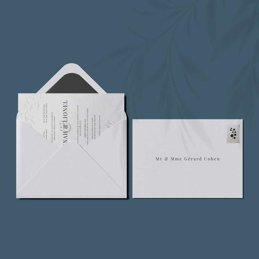 Embossed Invite - Cette invitation adopte une écriture graphique claire : une couleur dominante tenue, des alignements précis et une typographie limpide. Conçue par nos créateurs, elle privilégie l’équilibre et la justesse pour offrir à vos mots un espace net et élégant. Nous réalisons la personnalisation complète : vous nous confiez le texte, nous le composons avec exactitude, accordons la palette et ajoutons un logo discret si souhaité. Entièrement digitale, elle rejoint vos invités immédiatement. Chaque détail – proportions, cadence, contrastes – a été pensé pour une lecture fluide et durable. Une correspondance premium, moderne et raffinée, prête à accompagner vos annonces avec distinction.