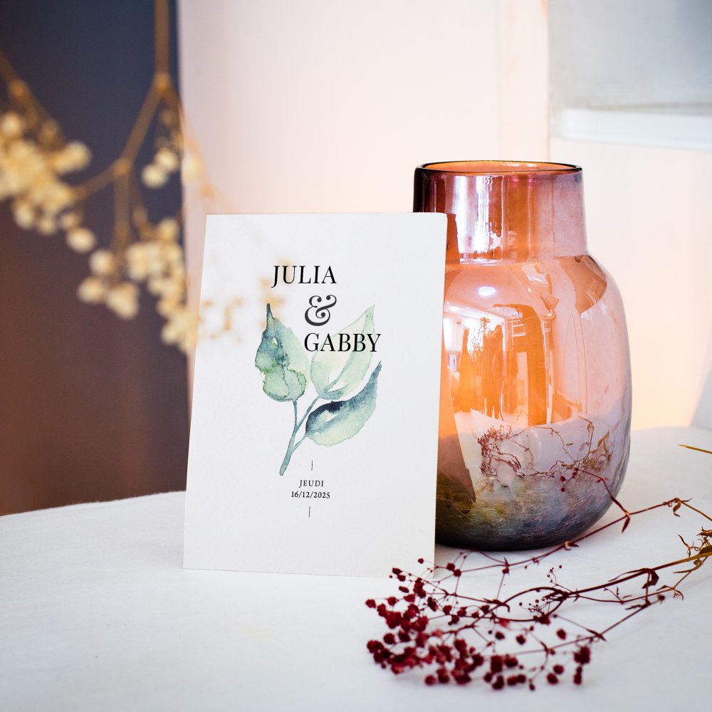 Aqua Leaf - Cette invitation privilégie une esthétique claire et équilibrée, où la couleur dominante crée une atmosphère sereine. Les lignes sobres et les espaces mesurés composent un cadre élégant qui met vos mots en valeur. Imaginée par nos illustrateurs, elle conjugue rigueur contemporaine et délicatesse visuelle. Nous prenons en charge la personnalisation : intégration du texte, ajustement des teintes, ajout d’un logo discret si souhaité. Diffusée uniquement en format numérique, elle atteint vos invités sans délai. Chaque détail a été pensé pour préserver fluidité, lisibilité et harmonie. Une correspondance premium, faite pour durer et sublimer vos annonces avec simplicité raffinée.