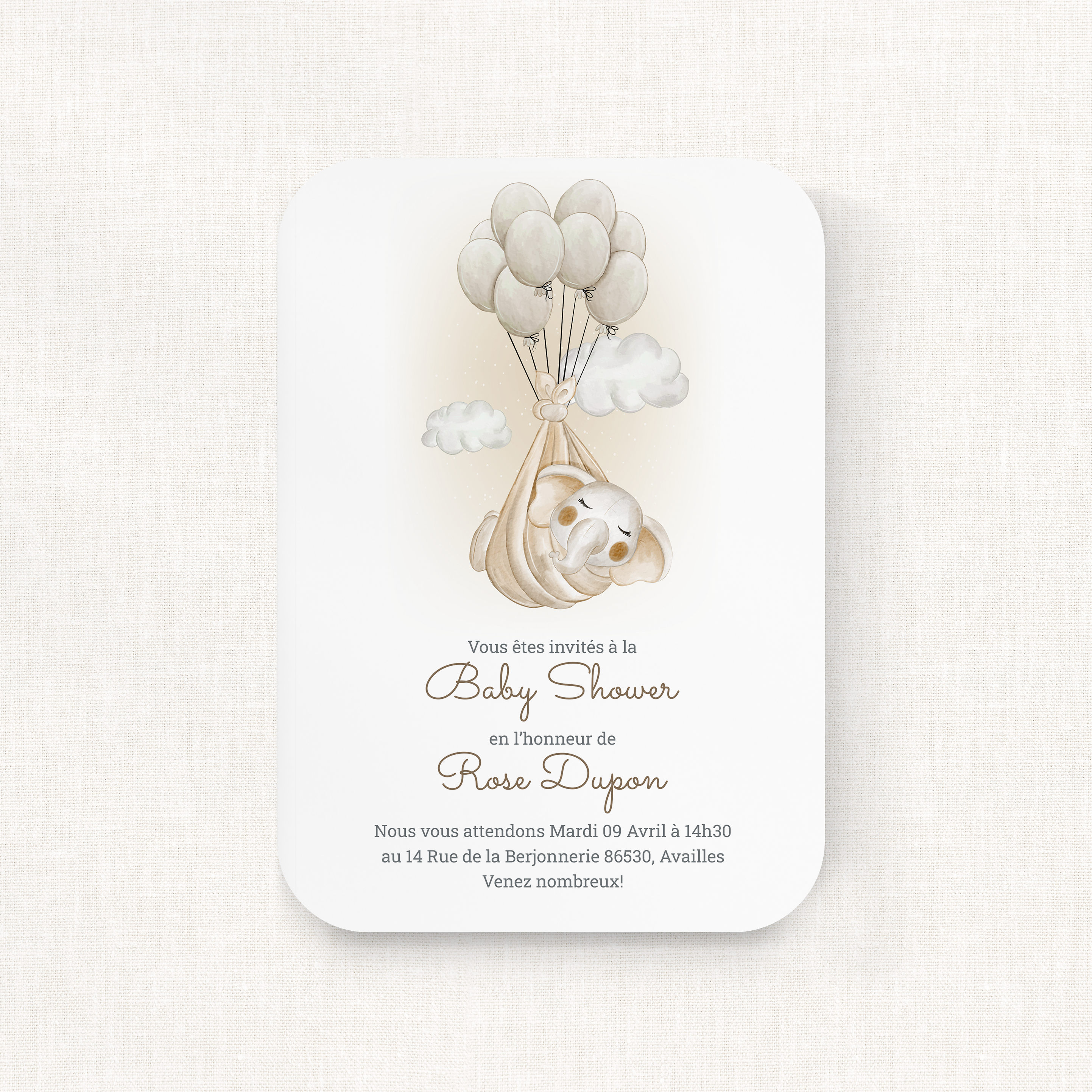 White Elefant - Le modèle célèbre une modernité sobre : dominante chromatique affirmée, proportions stables, typographie nette. Conçu par nos illustrateurs, il propose une esthétique premium qui met en valeur l’exactitude. Vous nous confiez le texte ; nous l’intégrons avec précision, harmonisons la palette et ajoutons un logo discret. 100% digitale, l’invitation parvient à vos invités sans délai. Les espacements réguliers, la hiérarchie claire et les contrastes contenus composent une lecture élégante et durable.